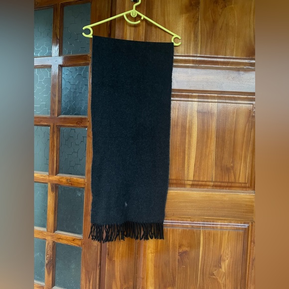 Polo Ralph Lauren Other - Polo Ralph Lauren woollen muffler. Used gently. Size normal